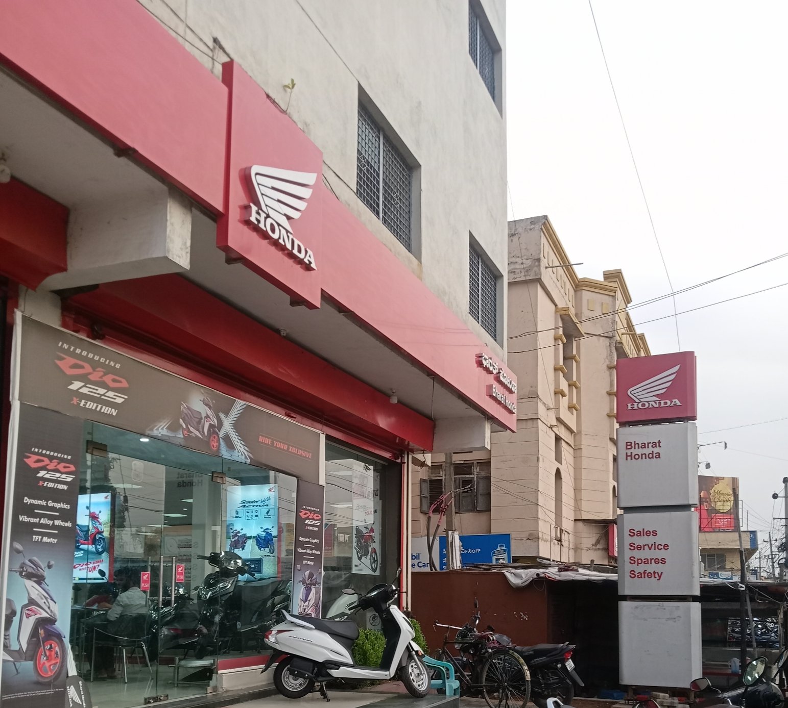 Bharat Honda Showroom 
