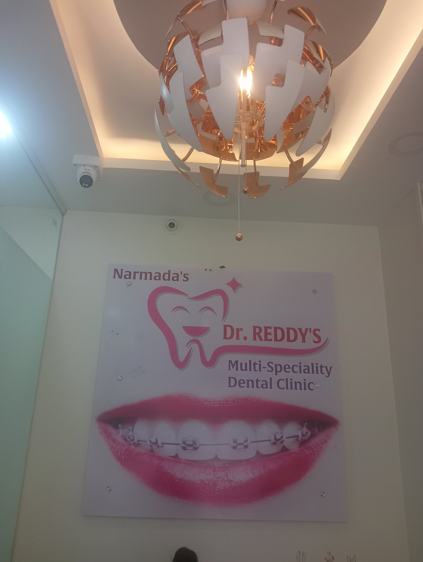 Reddy's dental clinic 